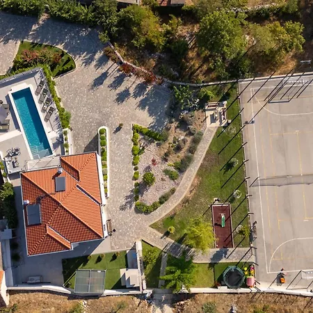 Salvia - New Near Split Villa Dugopolje